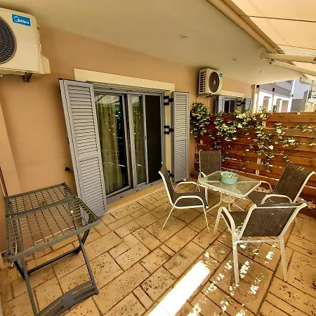 Celeni * Lefkada City